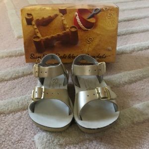 Gold sandals for little girls!